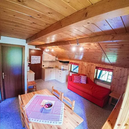 La Piana Apartment *